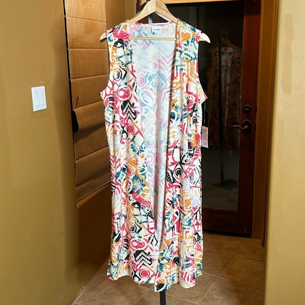 NWT LuLaRoe Joy Duster Vest Medium Rare Abstract Floral Print - Picture 2 of 8